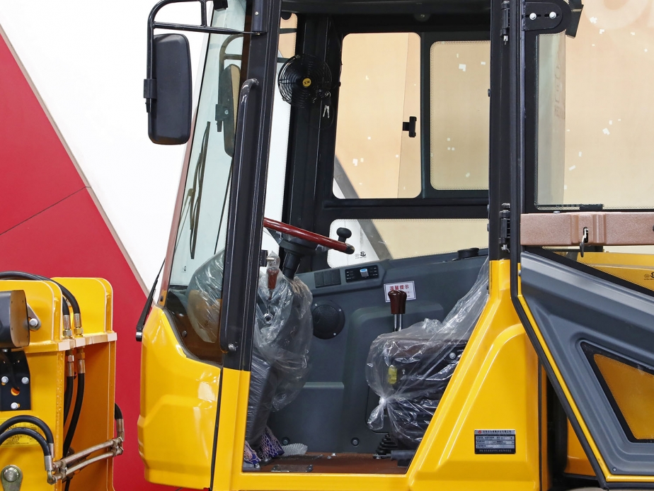 ZL920A全液壓裝載機(jī)